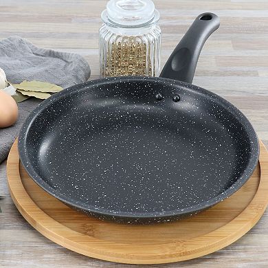 9.5 Inch Round Nonstick Carbon Steel Frying Pan in Black