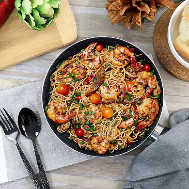 Luneta 8 Inch Aluminum Nonstick Frying Pan in Grey