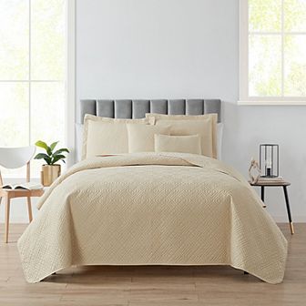 Clara Clark Diamond Weave Quilts Set