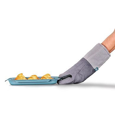 Joseph Joseph Nest™ Bake 3-Piece Non-Stick Cookie Sheet Set with Easy Pull Handles