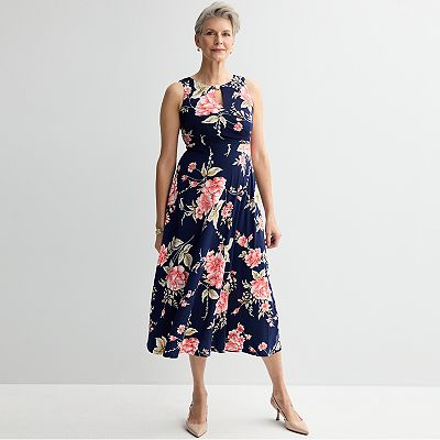 Petite Sandra Darren Surplice Pleated Floral Midi Dress