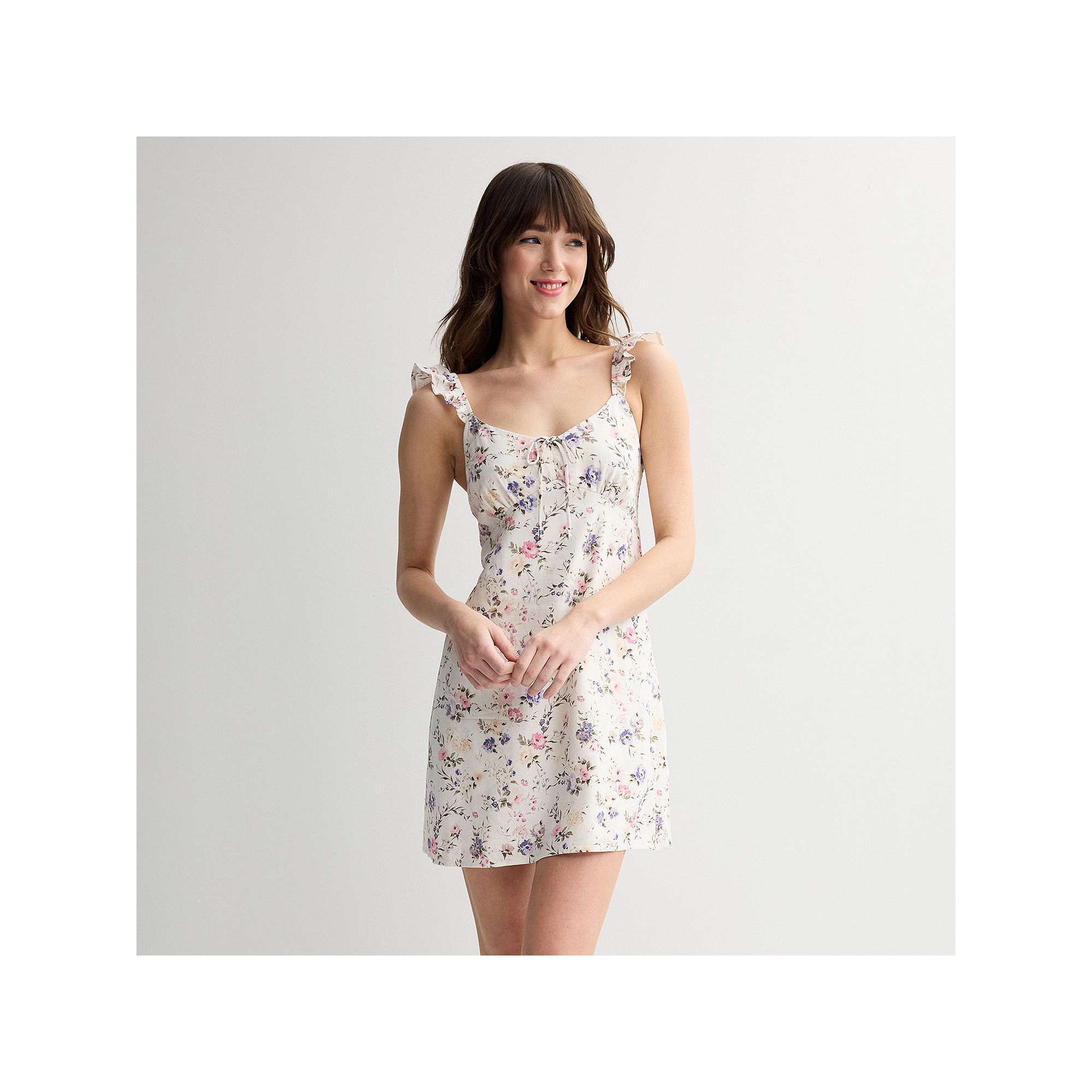 Juniors Live To Be Spoiled Flutter Sleeve Tie-Front Skater Mini Dress, Gir