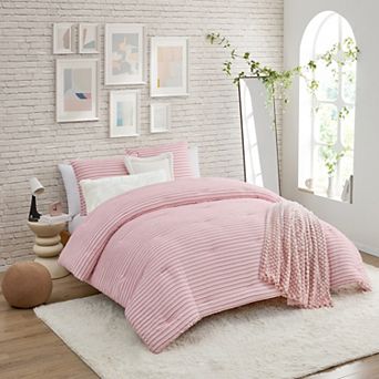 Bearpaw Stevie Comforter Set with Shams