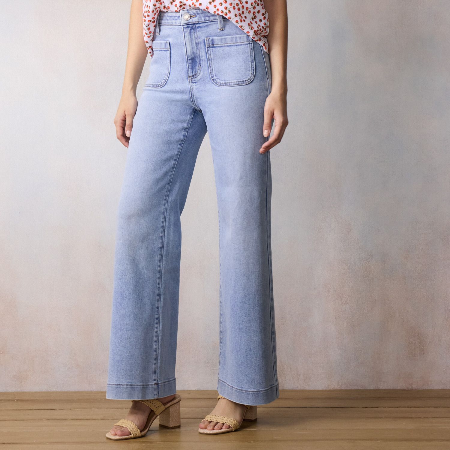 Женские джинсы Petite LC Lauren Conrad Super High Rise Wide Leg, цвет: Светлый синий варёный — фото 1
