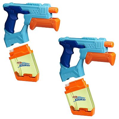 NERF SuperSoakerThunderstorm 2個タンク4個 Amazon.com: SuperSoaker Hydro Storm Water Blaster : Toys & Games