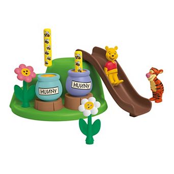 Disney's Winnie The Pooh's & Tigger's Bee Garden Play Set by Playmobil Junior