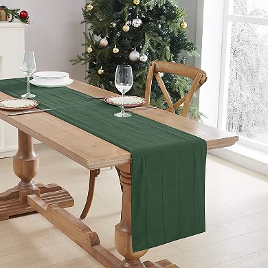 IZOD Chadwick Table Runner