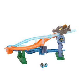 Hot Wheels Jurassic World Crash & Splash Track Set with Die-Cast Dinosaur Car