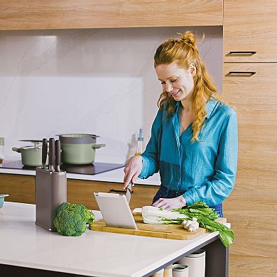 BergHOFF Balance Bamboo Cutting Board with Tablet Stand 17.5"