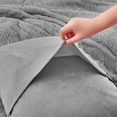 Unikome Luxurious Faux Fur 3PC Comforter Set - Ultra Soft, Cozy Winter Bedding Comforter