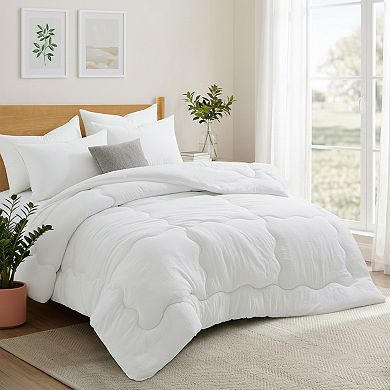 Unikome Ultra Soft All Season Weight Comforter - Down Alternative Soft Comforter