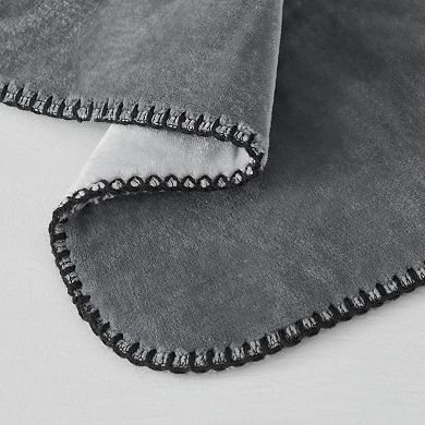 Bearpaw Tahoe Reversible Coco Flannel Throw