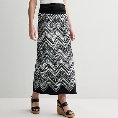 7441771_Black_White_Chevron?