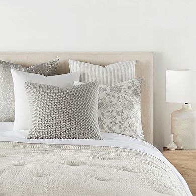 Home Collection Elegant Pattern Cotton Decor Throw Pillow