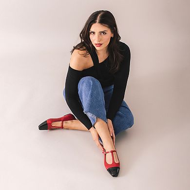 Journee Women's Theah Medium and Wide Width T-Strap Cap Toe Mary Jane Dress Flats