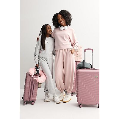 Kensie Signora Hardside Spinner Luggage