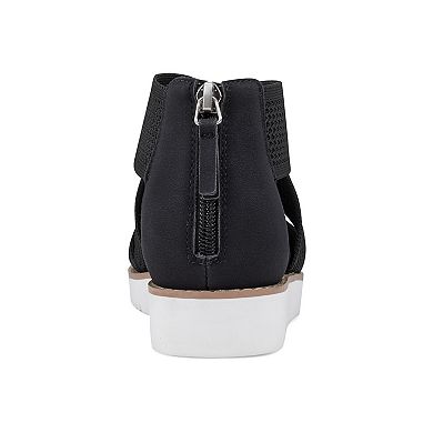 Easy Spirit Women's Wedge Perforated Zip Back Cross Strap Sandal