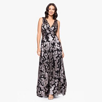 Women's BA Nites Foil Crinkle V-Neck Gown