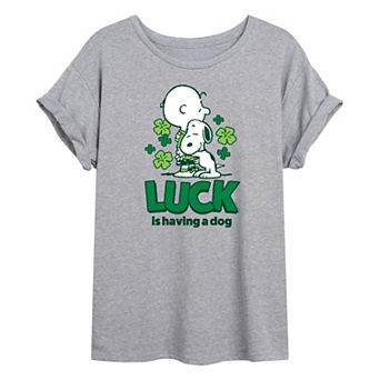 Juniors' Peanuts Snoopy Luck Is Having A Dog Oversized Tee