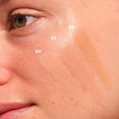 Super Boost Lightweight Moisturizing Skin Tint with Hyaluronic and Polyglutamic Acids