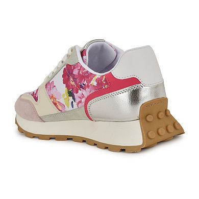 Nine West Kalah Casual Lace-Up Round Toe Sneakers