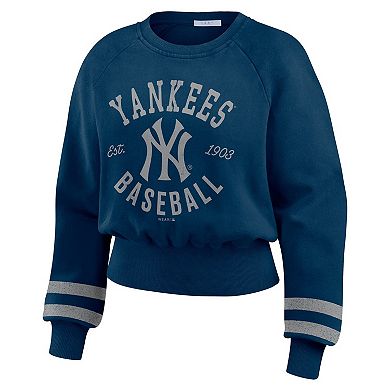 Women's WEAR by Erin Andrews Navy New York Yankees Vintage Washed Cropped Pullover Sweatshirt