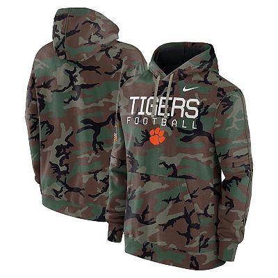 Men s Nike Camo Clemson Tigers 2024 Military Appreciation Club Fleece Pullover Hoodie