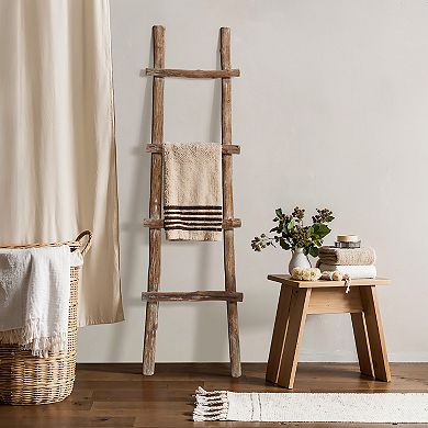 LuxenHome Solid Wood Natural 4-Rung 59-Inch Tall Blanket Ladder