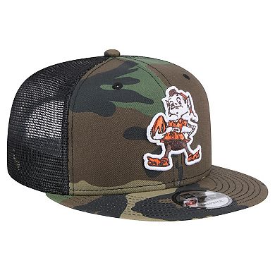 Men's New Era Camo Cleveland Browns Throwback Main Trucker 9FIFTY Snapback Hat