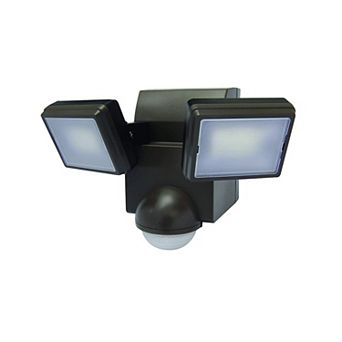 IQ America Battery-Powered LED Motion Security Flood Light, 700 Lumens