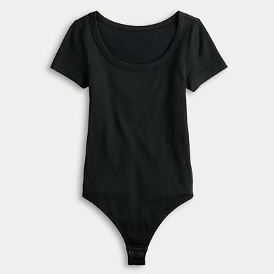 Juniors' SO® Seamless Rib Scoop Neck Bodysuit