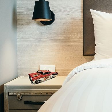 Red Classic Rally Car Metal Model