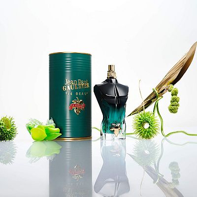 Jean Paul Gaultier Le Beau Le Parfum with Coconut Wood & Ginger