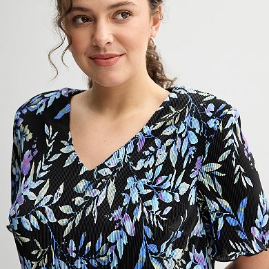 Plus Size Studio Connection Printed Pleated Bodre Short Sleeve V-Neck Tiered Dress