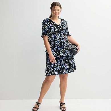Plus Size Studio Connection Printed Pleated Bodre Short Sleeve V-Neck Tiered Dress