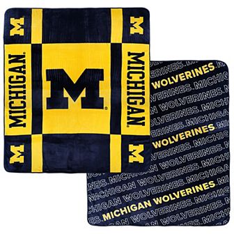 Pegasus Michigan Wolverines 60�۝ x 70�۝ Reverse Block Double-Sided Ultra Cozy Blanket