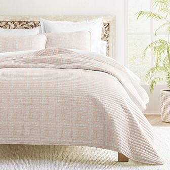 Home Collection Geometric Maze All Season Down-Alternative Quilt Set