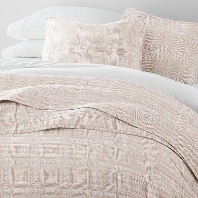Home Collection Geometric Maze All Season Down-Alternative Quilt Set