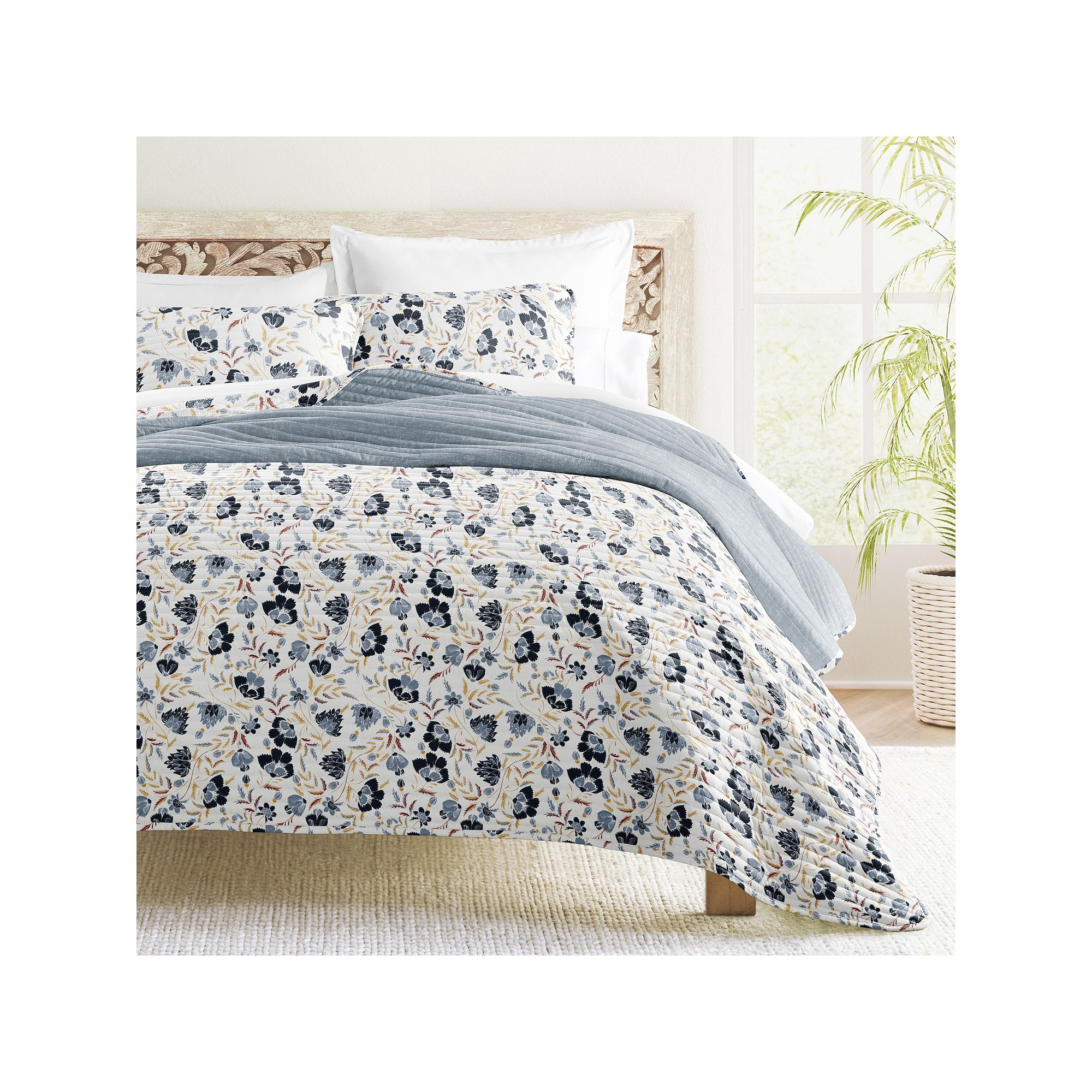 Home Collection French Jacobean Reversible All Season Down-Alternative Quil