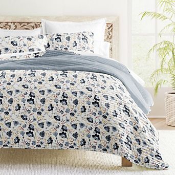 Home Collection French Jacobean Reversible All Season Down-Alternative Quilt Set