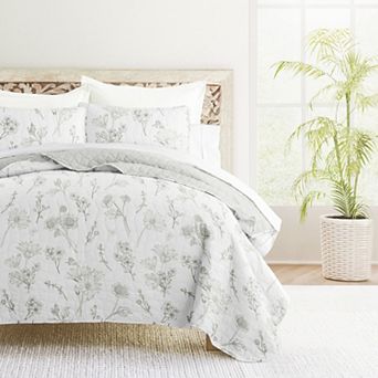 Home Collection Floral Patterned Reversible All Season Down-Alternative Quilt Set