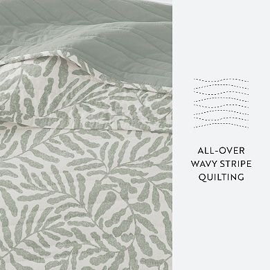 Home Collection Tossed Ferns Reversible All Season Down-Alternative Quilt Set
