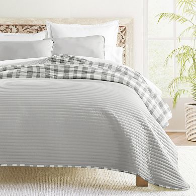 Home Collection Watercolor Plaid Reversible All Season Down-Alternative Quilt Set