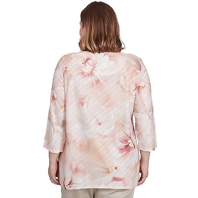 Plus Size Alfred Dunner Textured Watercolor Flower Top with Necklace