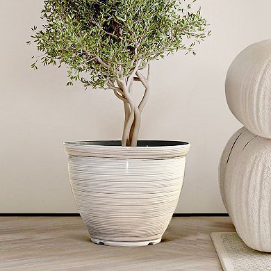 LuxenHome Ivory White Bell Round Plastic Planter