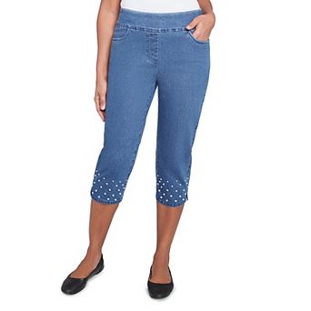 Petite Alfred Dunner Pearl Detailed Denim Capri Pants