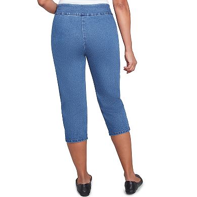 Petite Alfred Dunner Pearl Detailed Denim Capri Pants