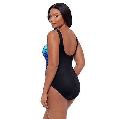 Women's Great Lengths Sport Prime Performance Scoop Neck One-Piece Swimsuit