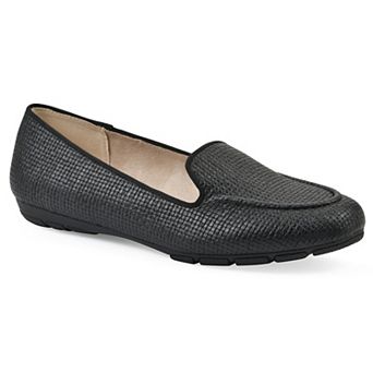 Cliffs by White Mountain Gutsy Women's Moc-Loafers