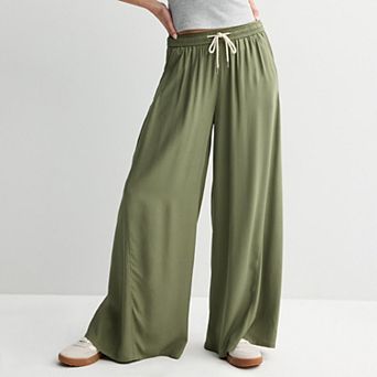 Juniors' SO® High Rise Baggy Wide Leg Pants